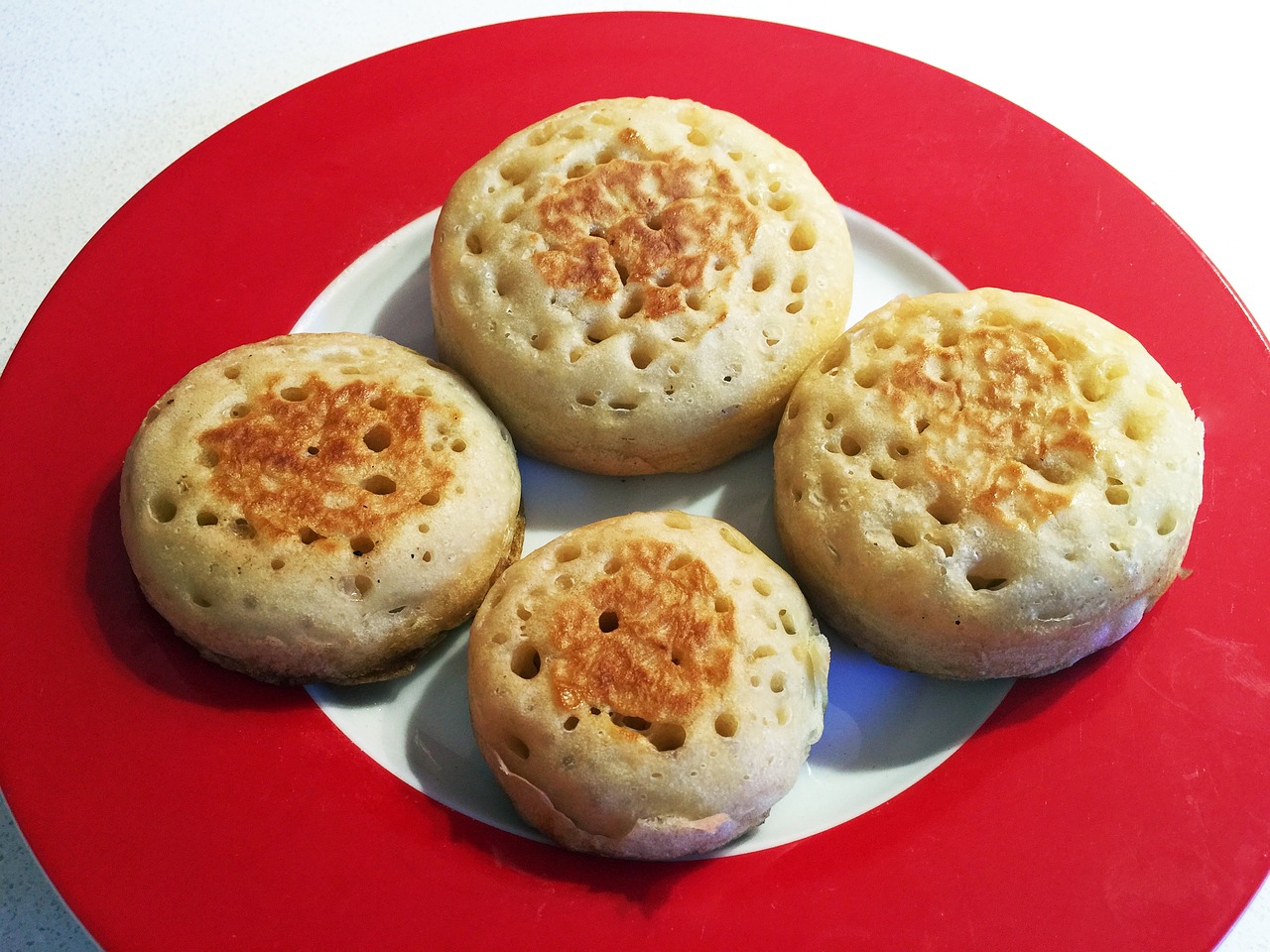 Protein crumpets