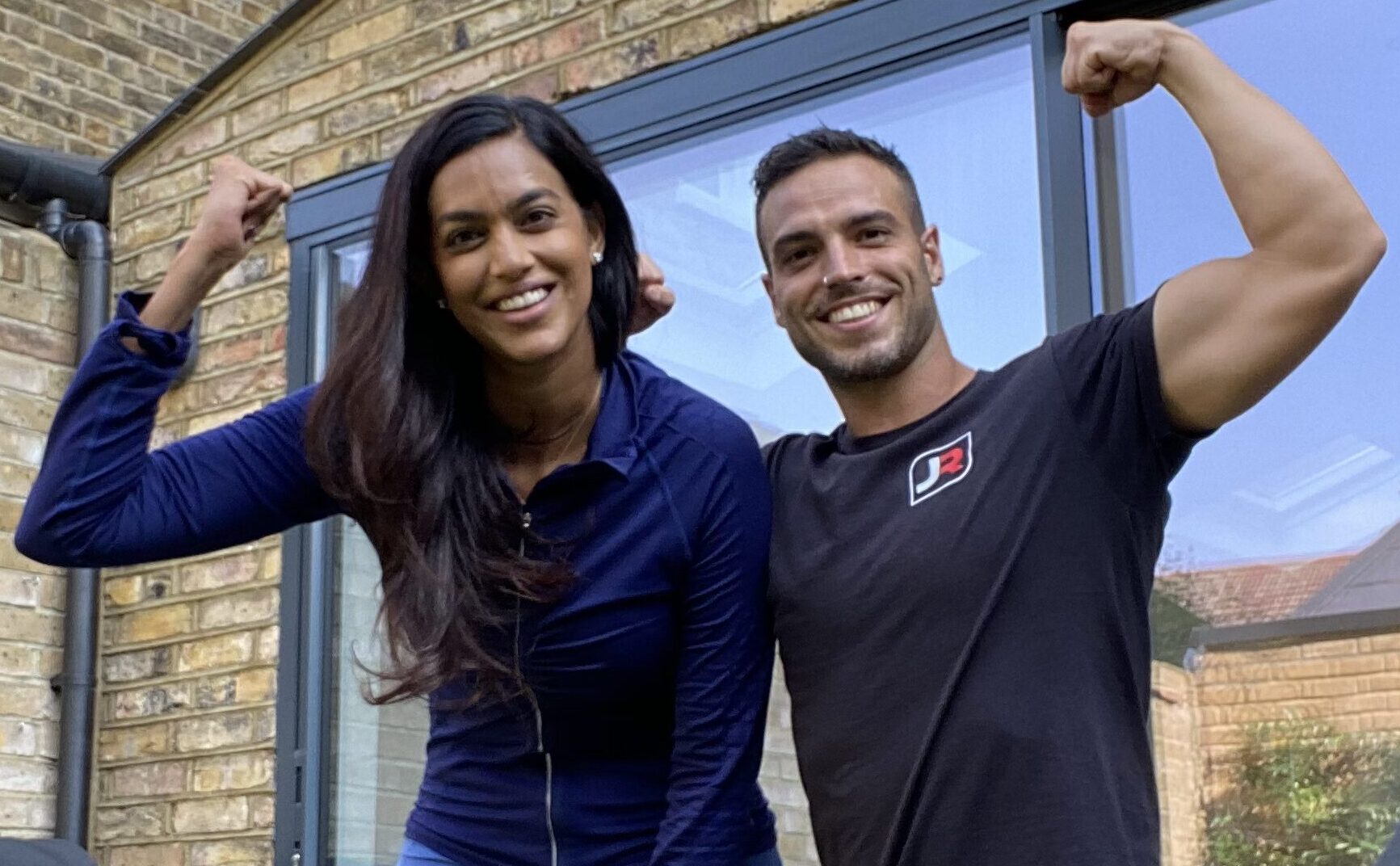 Mobile personal trainer in Clapham delivering an at-home personal training session